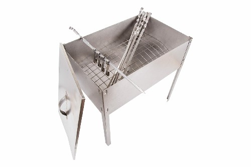 Мангал-коптильня "ЭКОНОМ" сборная с шестью шампурами в наборе (6*410мм) в гофрокартонной коробке СОКОЛ (1/10) (62-0012) Мангал-коптильня "ЭКОНОМ" сборная с шестью шампурами в наборе (6*410мм) в гофрокартонной коробке СОКОЛ (1/10) (62-0012)