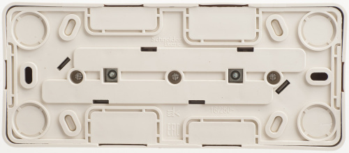 Розетка 3-м О/У ЭТЮД 16А IP20 250В с заземл. без защ. шторок крем. Systeme Electric PA16-011K (1/9/72)