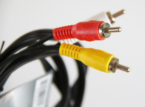 Кабель соединительный 3xRCA (M) / 3xRCA (M), 1.5 м. TELECOM (1/125) (TAV7150-1.5M)