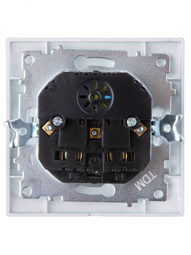 Розетка 2П+З 16А 250В + 2 USB порта 2,1А 5В металлик с/у, "Лама" (1/96) TDM (SQ1815-0242) фото 3 Розетка 2П+З 16А 250В + 2 USB порта 2,1А 5В металлик с/у, "Лама" (1/96) TDM (SQ1815-0242) фото 3