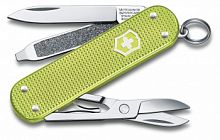 Нож перочинный Victorinox Classic Lime Twist, 58 мм., 7 функций (карт. коробка) (0.6221.241G)