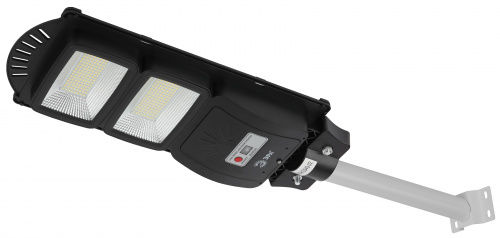 Светильник ЭРА консольный на солн. бат. SMD с кронштейном 40W с датч.движ. ПДУ 700lm 5000К IP66 (Б0046800)