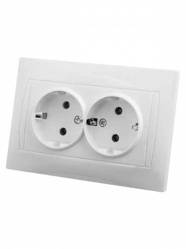 Розетка двойная 2П+З 16А 250В белая , с/у, "Лама" (6/72) TDM (SQ1815-0025) фото 5 Розетка двойная 2П+З 16А 250В белая , с/у, "Лама" (6/72) TDM (SQ1815-0025) фото 5