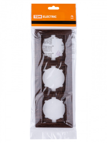 Рамка 3-х постовая горизонтальная венге , с/у, "Лама" (15/180) TDM (SQ1815-0431) фото 2 Рамка 3-х постовая горизонтальная венге , с/у, "Лама" (15/180) TDM (SQ1815-0431) фото 2