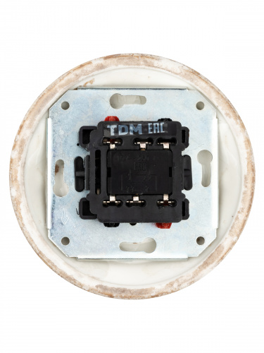 Выключатель скрытой установки фарфоровый поворотный перекрёстный с ручкой (бантик) 10А мраморный «Болонь» TDM (SQ1820-0115) фото 3 Выключатель скрытой установки фарфоровый поворотный перекрёстный с ручкой (бантик) 10А мраморный «Болонь» TDM (SQ1820-0115) фото 3