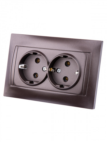 Розетка двойная 2П+З 16А 250В шоколад , с/у, "Лама" (6/72) TDM (SQ1815-0525) фото 5 Розетка двойная 2П+З 16А 250В шоколад , с/у, "Лама" (6/72) TDM (SQ1815-0525) фото 5