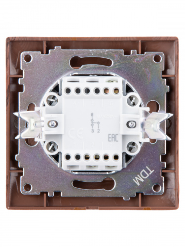 Выключатель на 2 направления 1 кл. 10А венге , с/у, "Лама" (10/120) TDM (SQ1815-0406) фото 3 Выключатель на 2 направления 1 кл. 10А венге , с/у, "Лама" (10/120) TDM (SQ1815-0406) фото 3