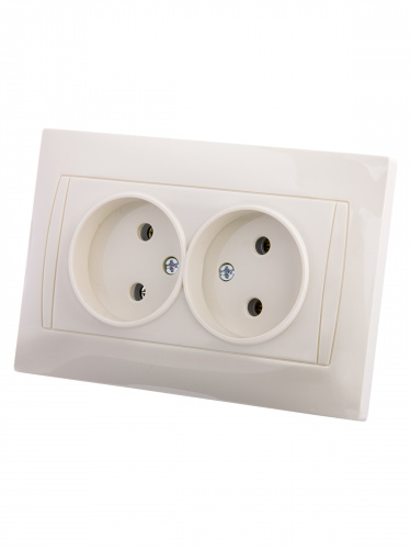 Розетка двойная 2П 10А 250В сл. кость , с/у, "Лама" (7/84) TDM (SQ1815-0124) фото 5 Розетка двойная 2П 10А 250В сл. кость , с/у, "Лама" (7/84) TDM (SQ1815-0124) фото 5