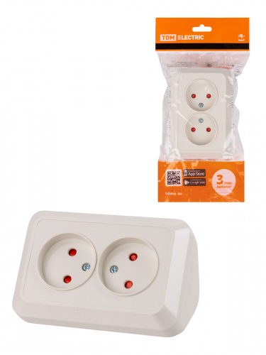 Розетка TDM угловая двойная 2П открытой установки с з/ш IP20 250В 10А сл. кость "Ладога" (6/72) (SQ1801-0242)