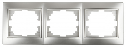 Рамка INTRO на 3 поста гор., скрытой установки, Plano, алюминий (1/14/280/2800) (Б0030098) фото 10 Рамка INTRO на 3 поста гор., скрытой установки, Plano, алюминий (1/14/280/2800) (Б0030098) фото 10