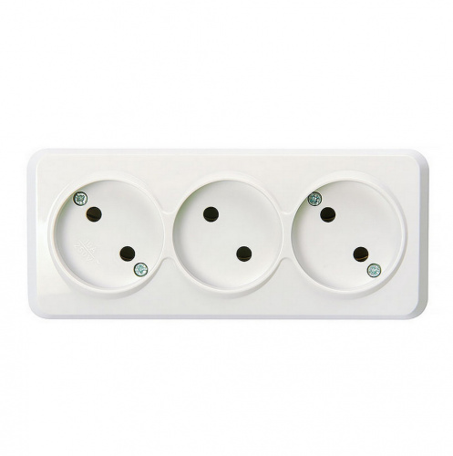 Розетка SMARTBUY 3-местная 10А, ОУ, без заземления белая "Юпитер" (SBE-03w-10-S3-N) (1/10/100)